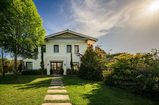 Vrijstaand huis in Colonia Nicolich, Nicolich
