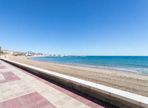 Luxe woning in El Campello, Provincia de Alicante