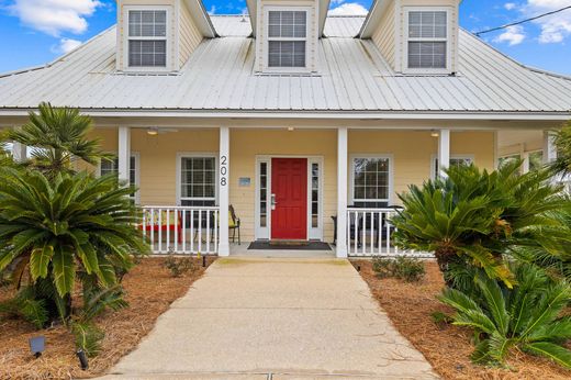 Detached House in Inlet Beach, Walton County