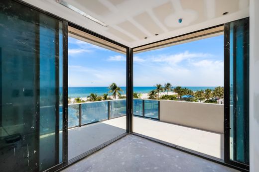 Townhouse in Pompano Beach, Broward County