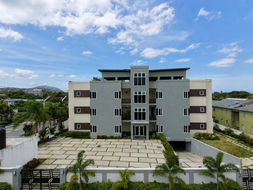 Apartment in Kingston