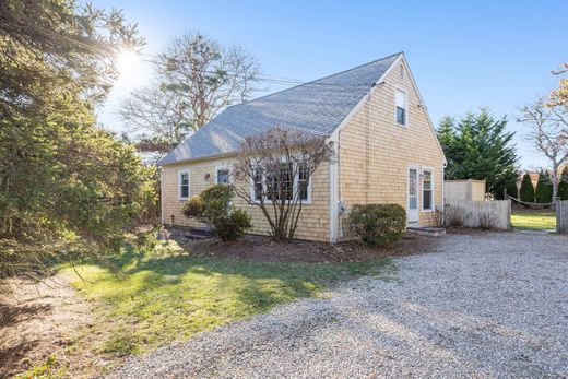 Detached House in Chatham, Barnstable County