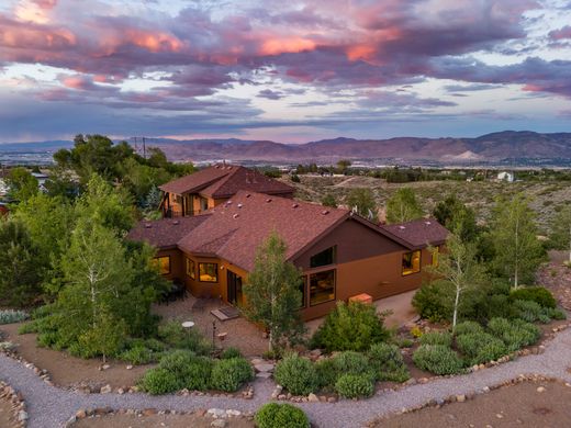 Reno, Washoe Countyの一戸建て住宅