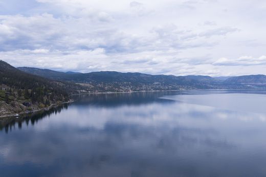 Частный Дом, Peachland, Regional District of Central Okanagan