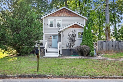 Detached House in Decatur, DeKalb County