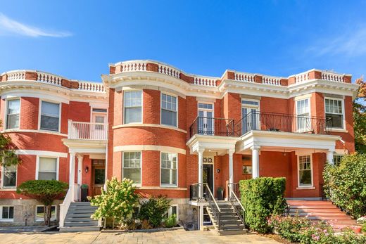 Vrijstaand huis in Westmount, City of Montréal