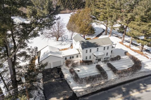 Detached House in Sudbury, Middlesex County