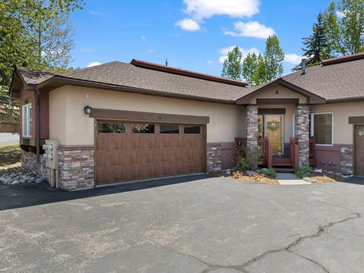 Townhouse for sale in Steamboat Springs