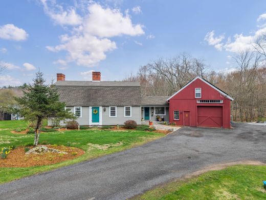 Detached House in Stafford, Tolland County