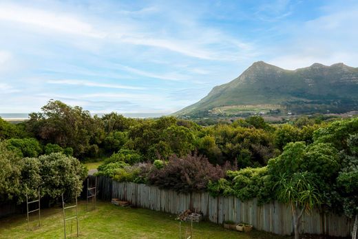 Einfamilienhaus in Noordhoek, City of Cape Town