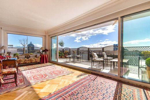 Apartment for sale in Madrid