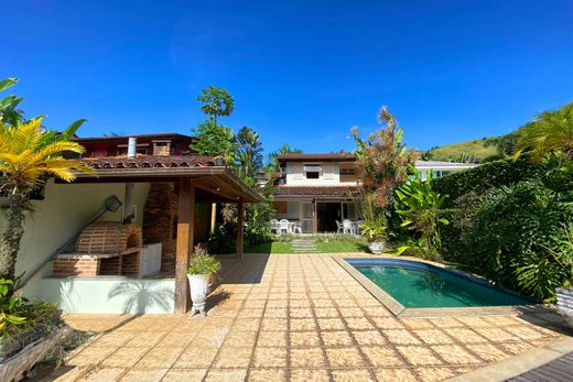 Einfamilienhaus in Angra dos Reis, Rio de Janeiro