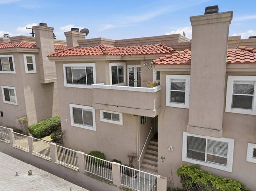 Casa di città a El Segundo, Los Angeles County
