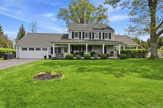 Detached House in Orient, Suffolk County