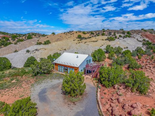 Einfamilienhaus in Cerrillos, Santa Fe County