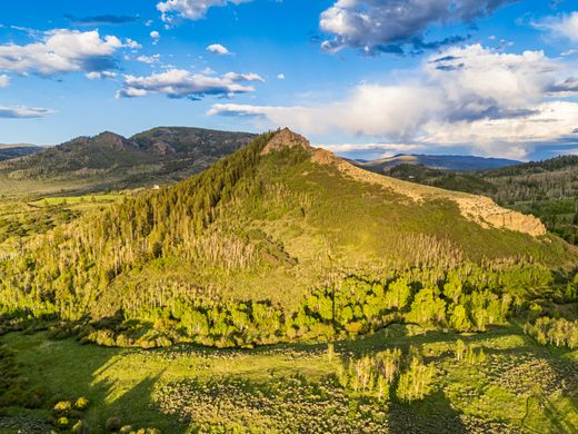 Участок, Oak Creek, Routt County