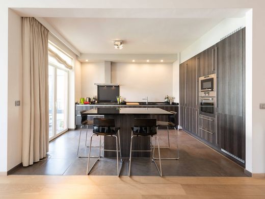 Apartment in Ixelles-Elsene, Brussels Capital Region