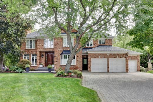Detached House in Mississauga, Ontario