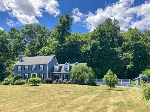 Detached House in Guilford, New Haven County