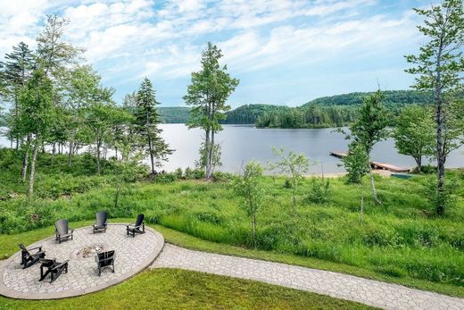 Maison individuelle à Lac-aux-Sables, Mauricie