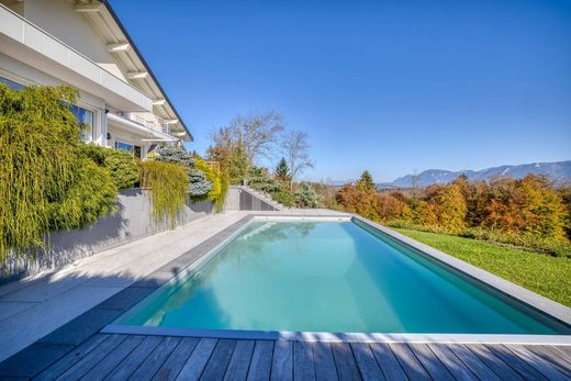 Detached House in Annecy, Haute-Savoie