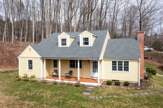 Detached House in Litchfield, Litchfield County