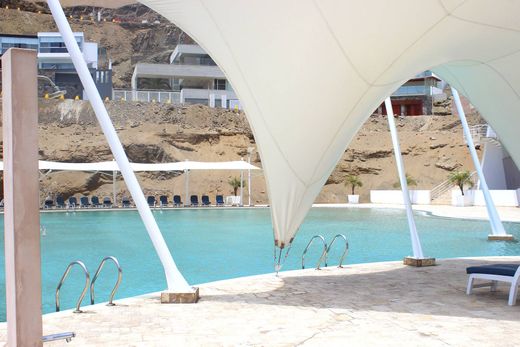 أرض ﻓﻲ ليما, Lima