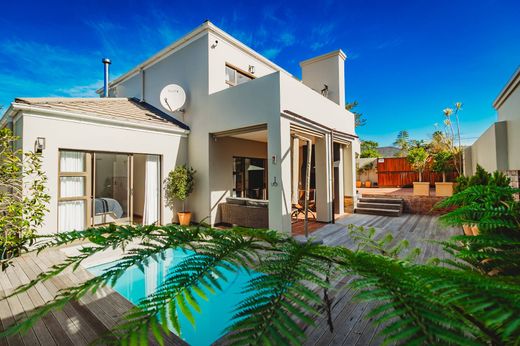 Частный Дом, Джордж, Eden District Municipality