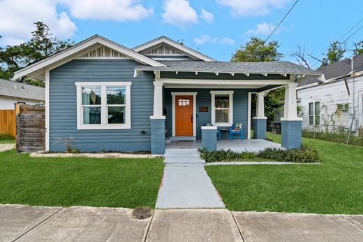 Detached House in San Antonio, Bexar County