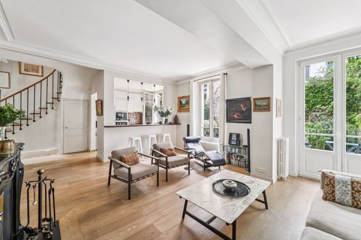Casa Unifamiliare a Neuilly-sur-Seine, Hauts-de-Seine