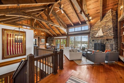 Detached House in Annandale, Wright County