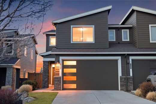 Townhouse in Bend, Deschutes County