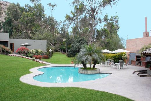 منزل ﻓﻲ Santiago de Surco, Lima