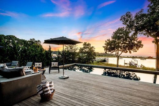 Detached House in Sag Harbor, Suffolk County