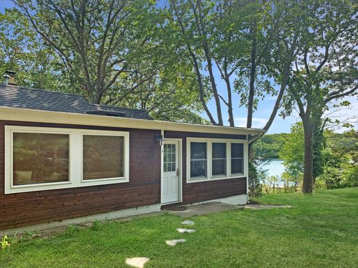 Dom jednorodzinny w Southampton, Suffolk County