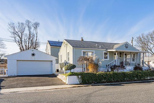 Detached House in Long Branch, Monmouth County