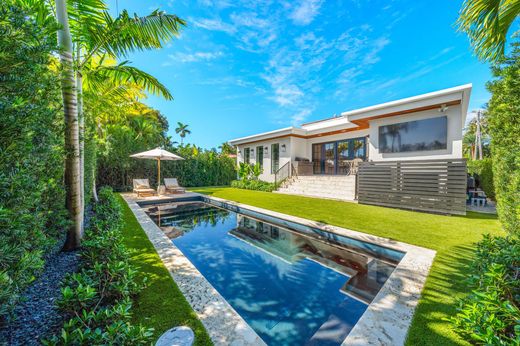 Maison de luxe à Surfside, Comté de Miami-Dade