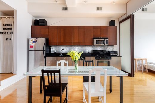 Piso / Apartamento en Brooklyn, Kings County