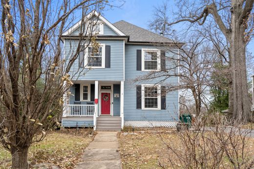 Vrijstaand huis in Webster Groves, Saint Louis County