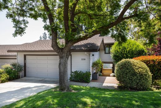 Townhouse in Menlo Park, San Mateo County