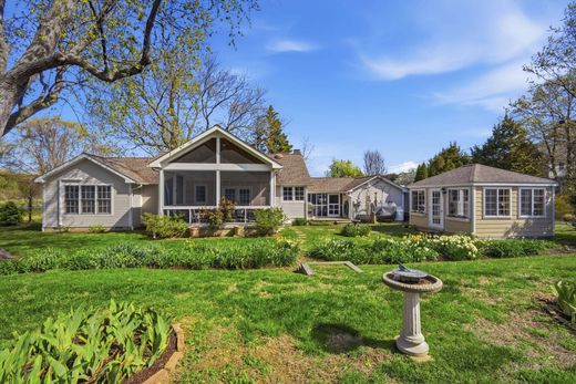Luxury home in Tilghman, Talbot County