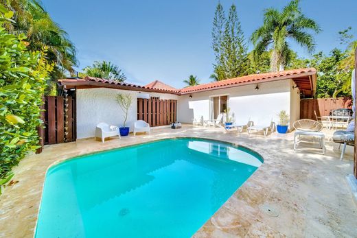 Casa Unifamiliare a La Romana, Provincia de La Romana