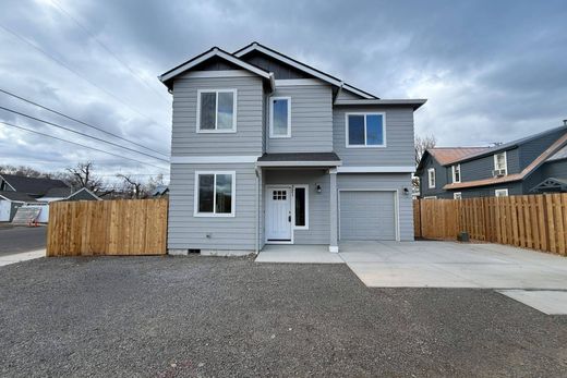 호화 저택 / Prineville, Crook County