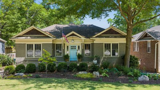 Detached House in Atlanta, Fulton County
