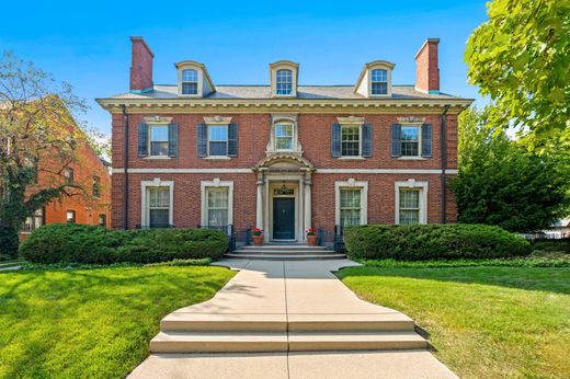 Luxe woning in Milwaukee, Milwaukee County