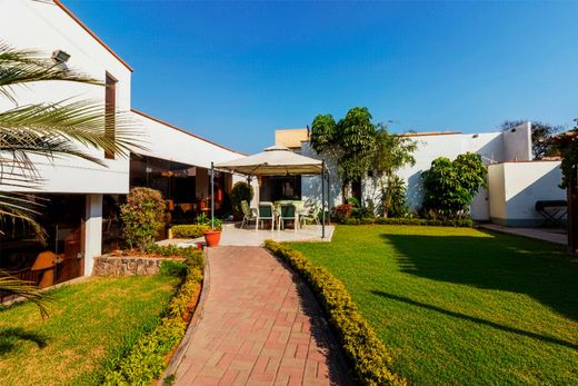 Detached House in Lima, Departamento de Lima