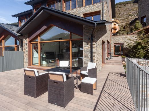 Detached House in El Tarter, Canillo