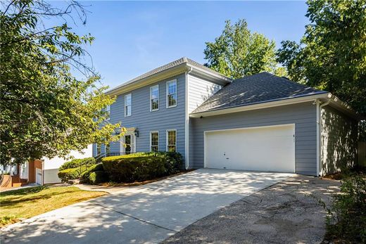 Einfamilienhaus in Dunwoody, DeKalb County