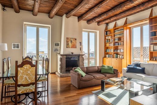 Apartment in Naples, Campania