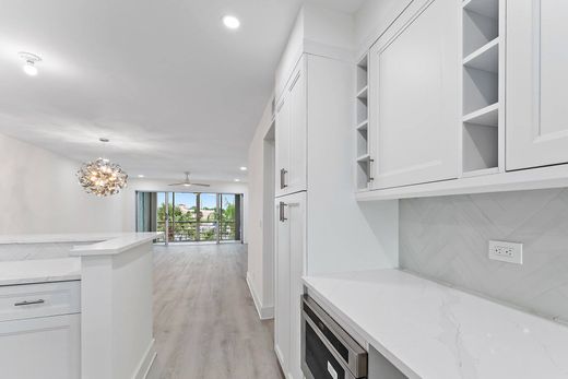 Apartment in North Palm Beach, Palm Beach